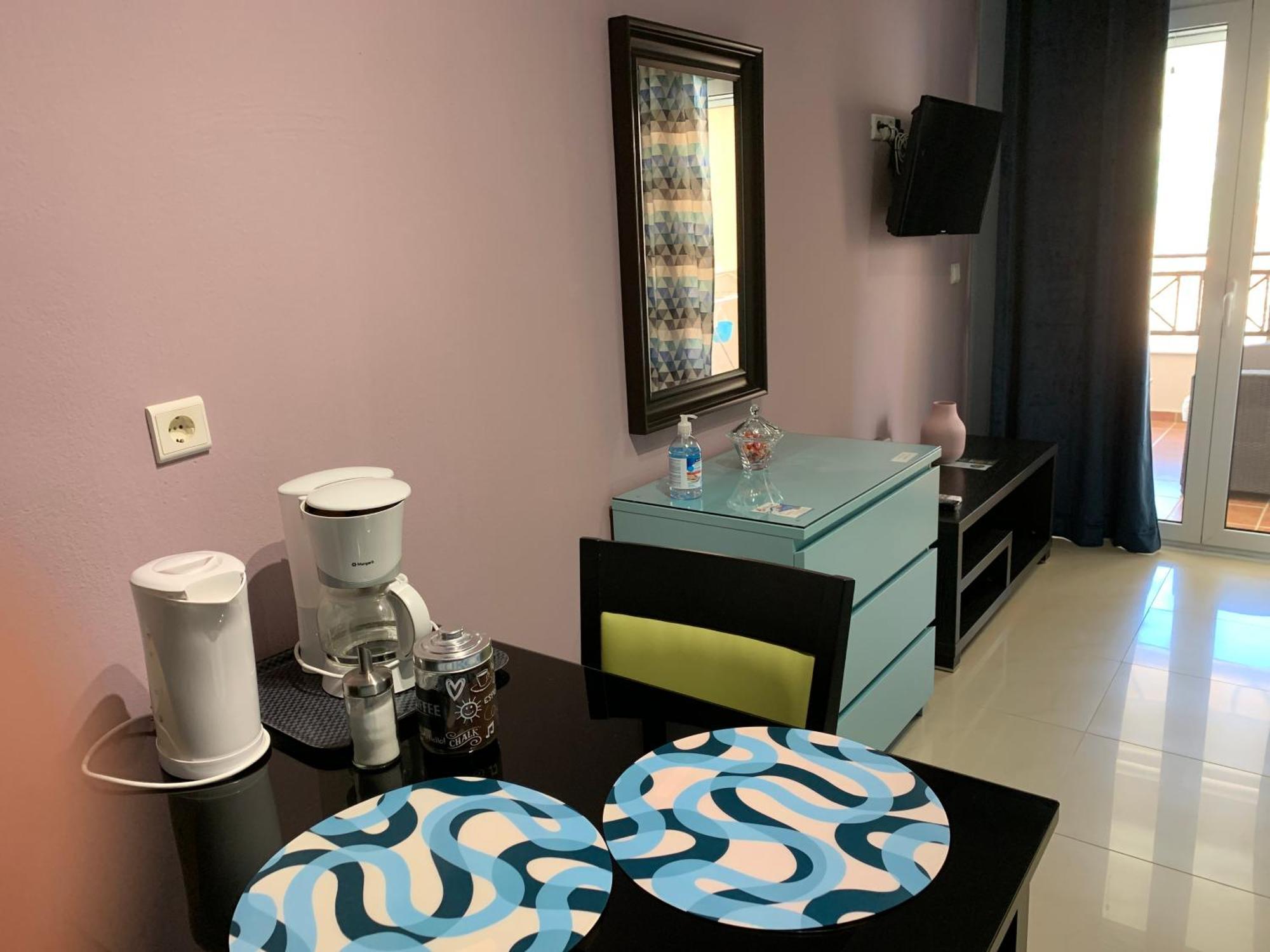 Christi Apartments Α&Β Kokkini Hani Екстер'єр фото